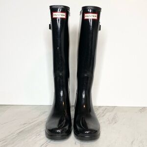 Hunter Black Glossy Tall Rain Boot 5 US